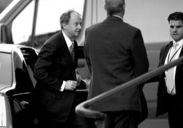 英国卫报最新爆料,揭秘重大国际事件背后惊人真相  第3张